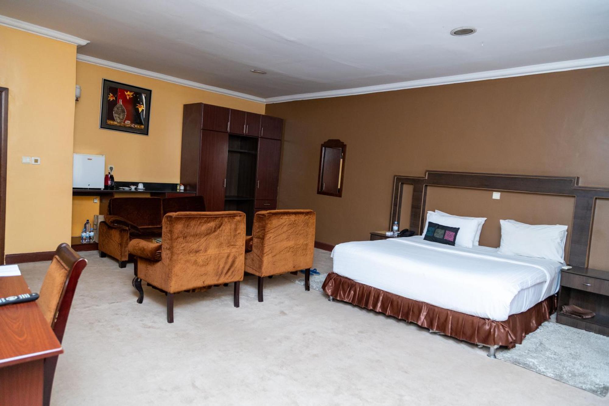 The Country Inn By Smart Haven Kigali Exterior photo