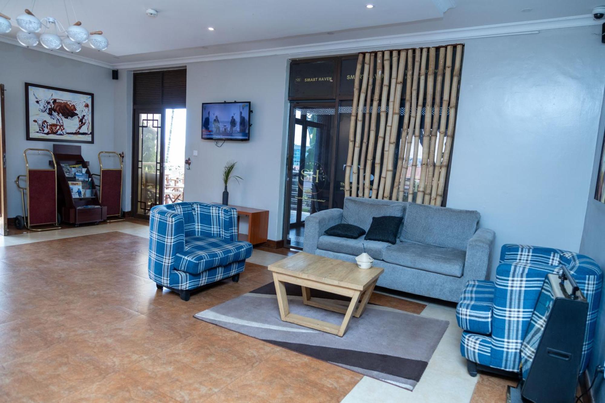 The Country Inn By Smart Haven Kigali Exterior photo
