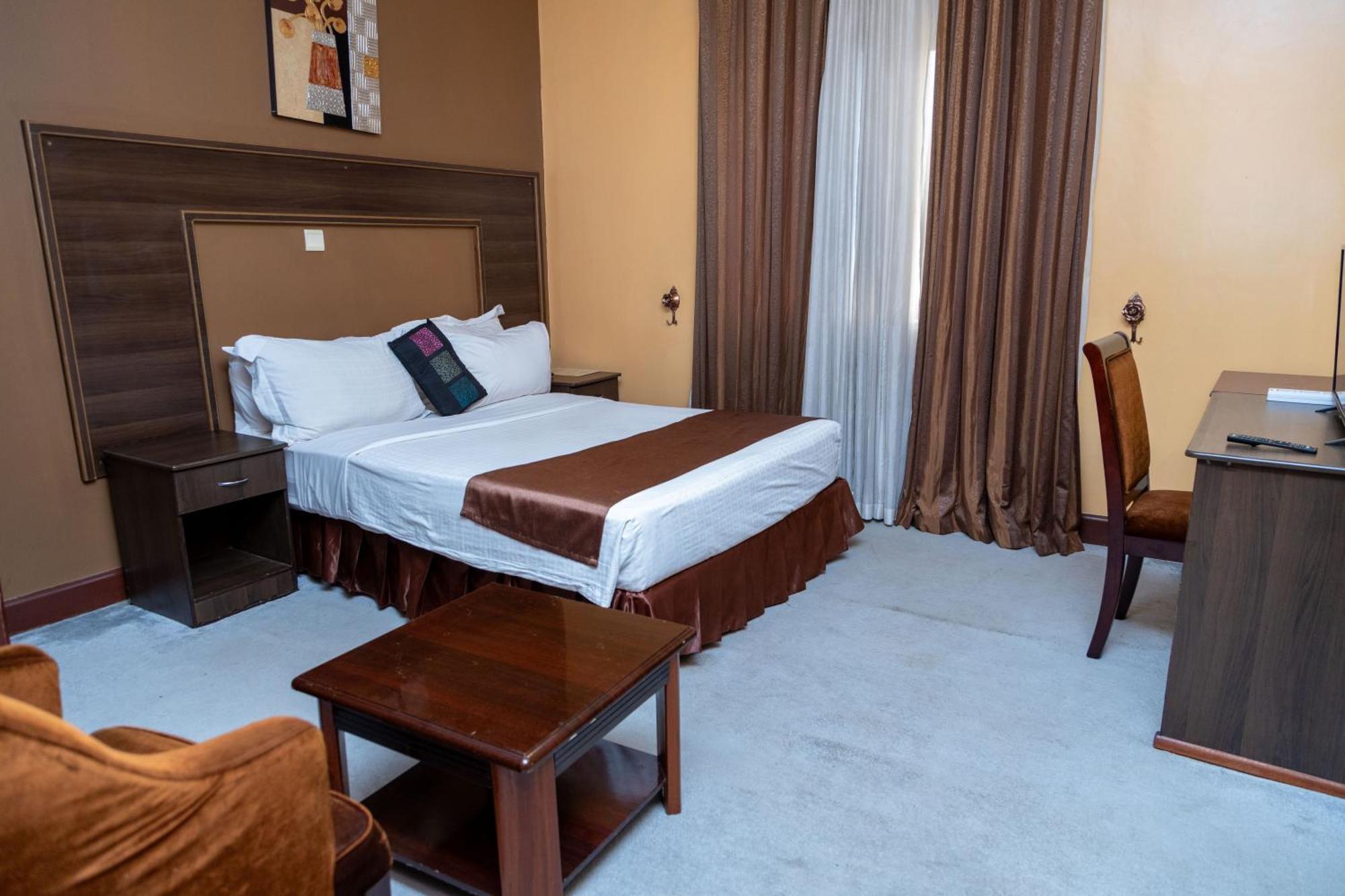 The Country Inn By Smart Haven Kigali Exterior photo